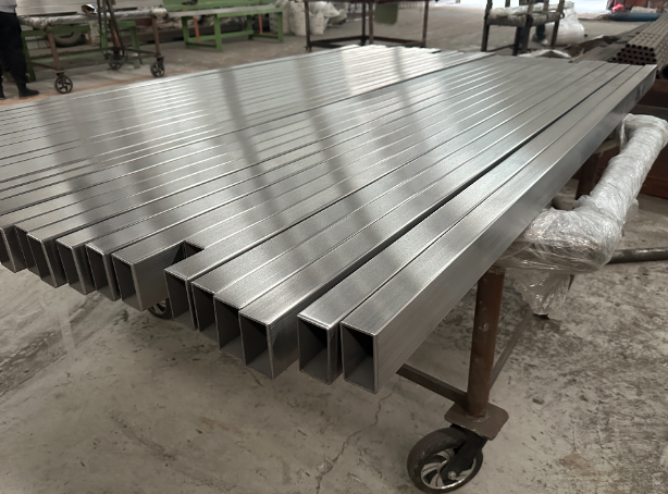 阳泉新能源汽车用不锈钢方管 现货